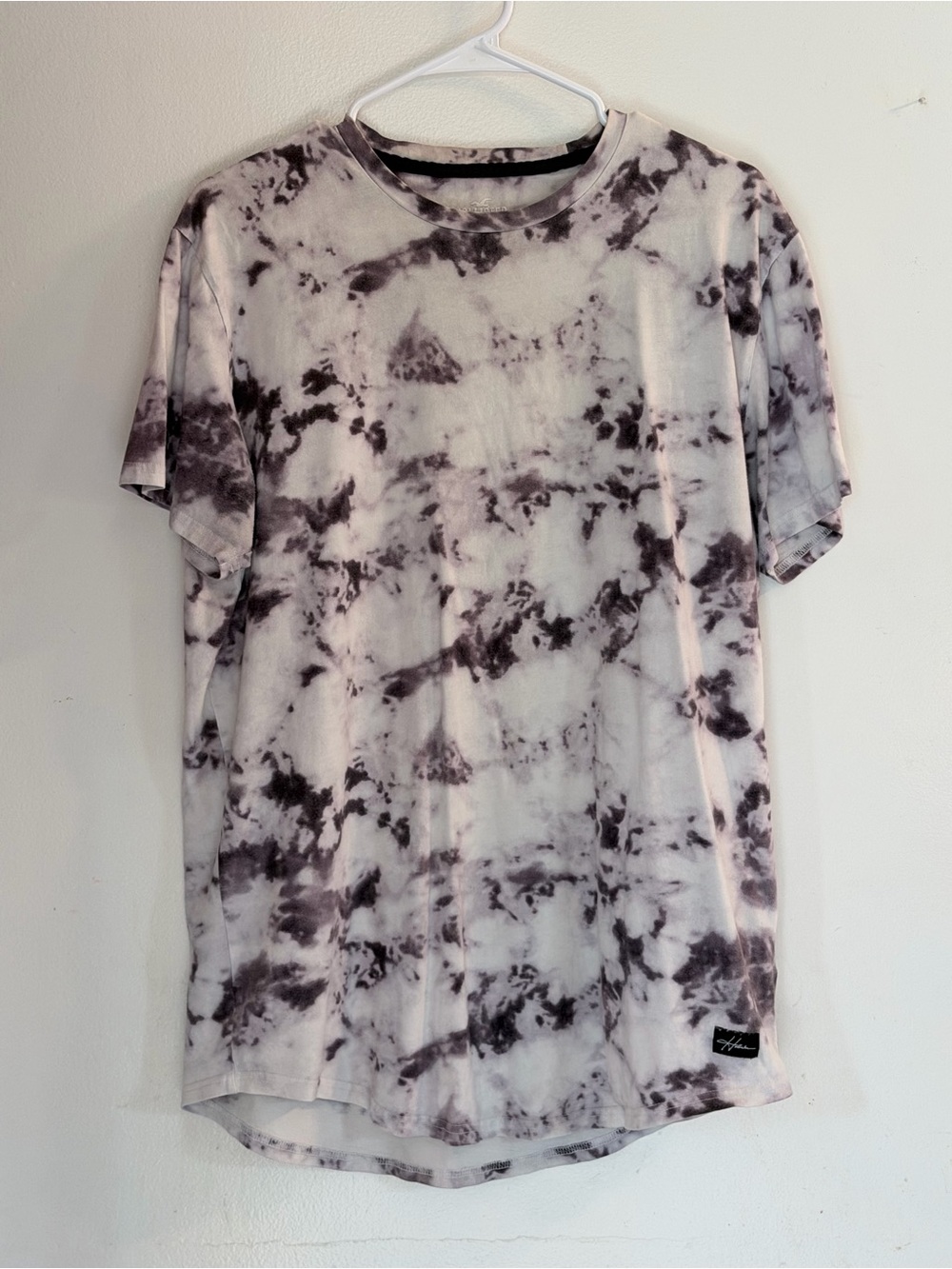 Hollister Black and White Tie-Dye Short Sleeve Tee